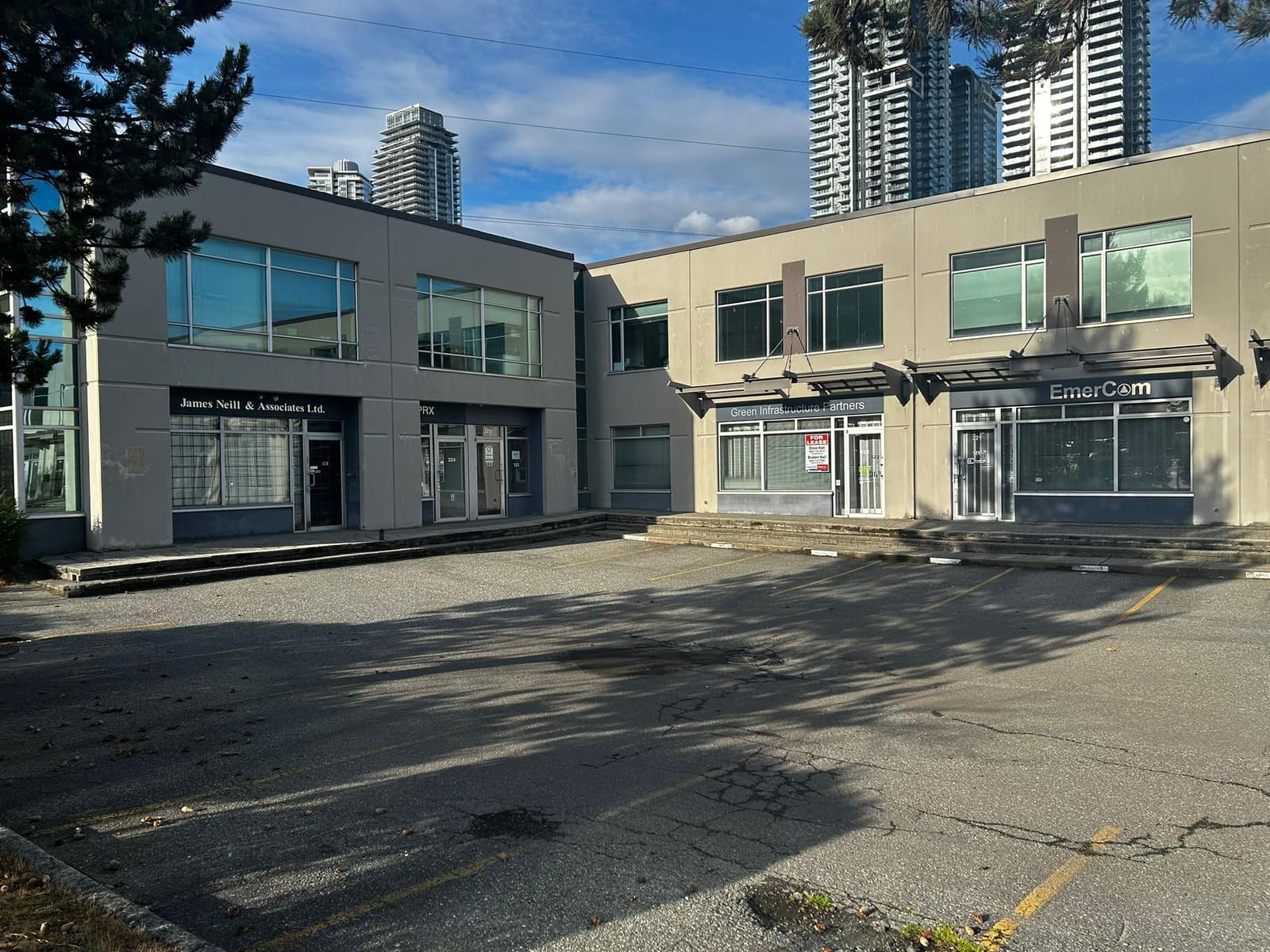Building exterior with adjacent parking