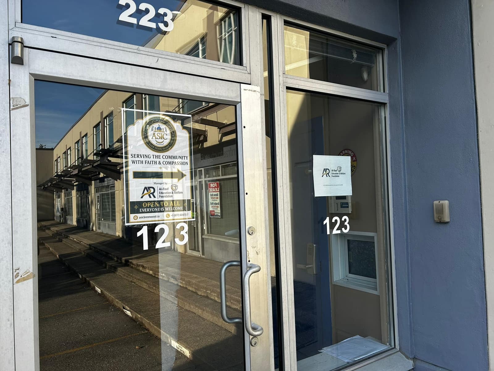 Exterior storefront and unit signage